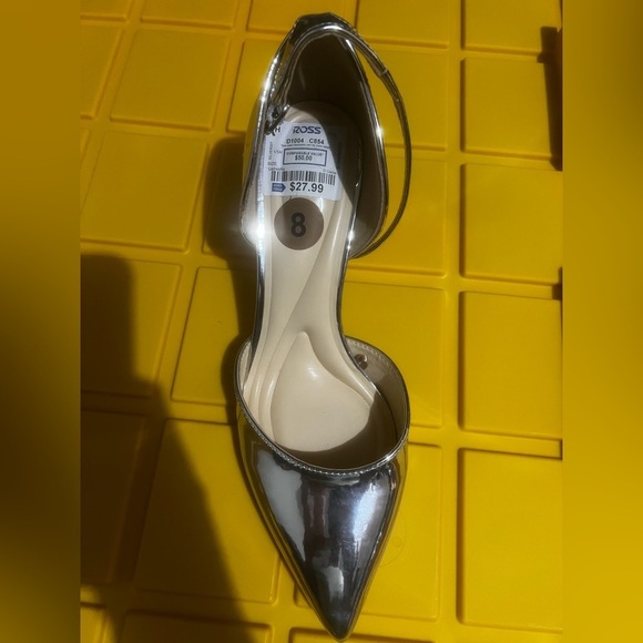 Jessica Simpson Silver Metallic Stiletto Heels Ankle Strap - Picture 5 of 7